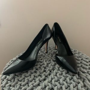 White House Black Market Black Heels w/ Open Side & Pointed Toes